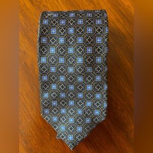 EUC Gorgeous 100% Silk Ermenegildo Zegna Navy Blue Tie